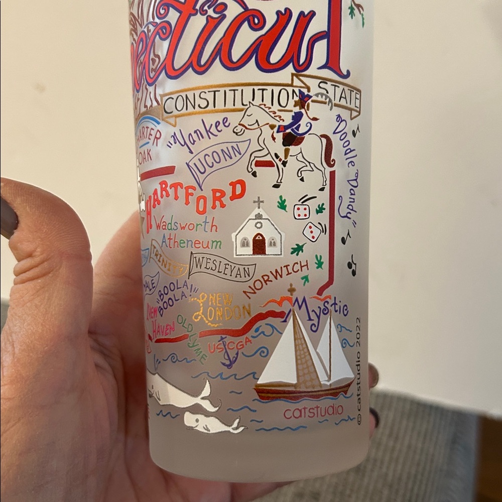 CatStudio Connecticut Frosted Glass colorful with landmarks art - Picture 7 of 10